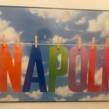 Casa Gioia, Tra Palazzo Reale,Lungomare E Monte Echia Apartment Napoli Bagian luar foto